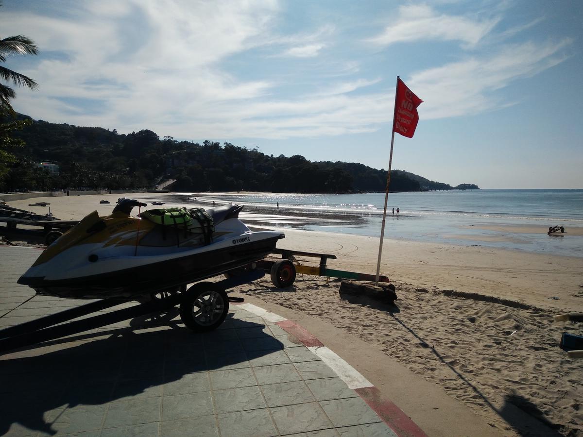 White Sky Boutique Hotel Patong Ngoại thất bức ảnh