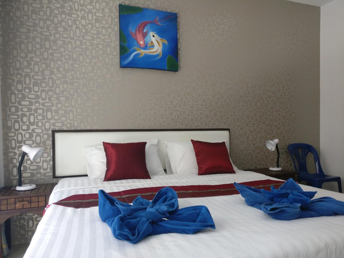 White Sky Boutique Hotel Patong Ngoại thất bức ảnh