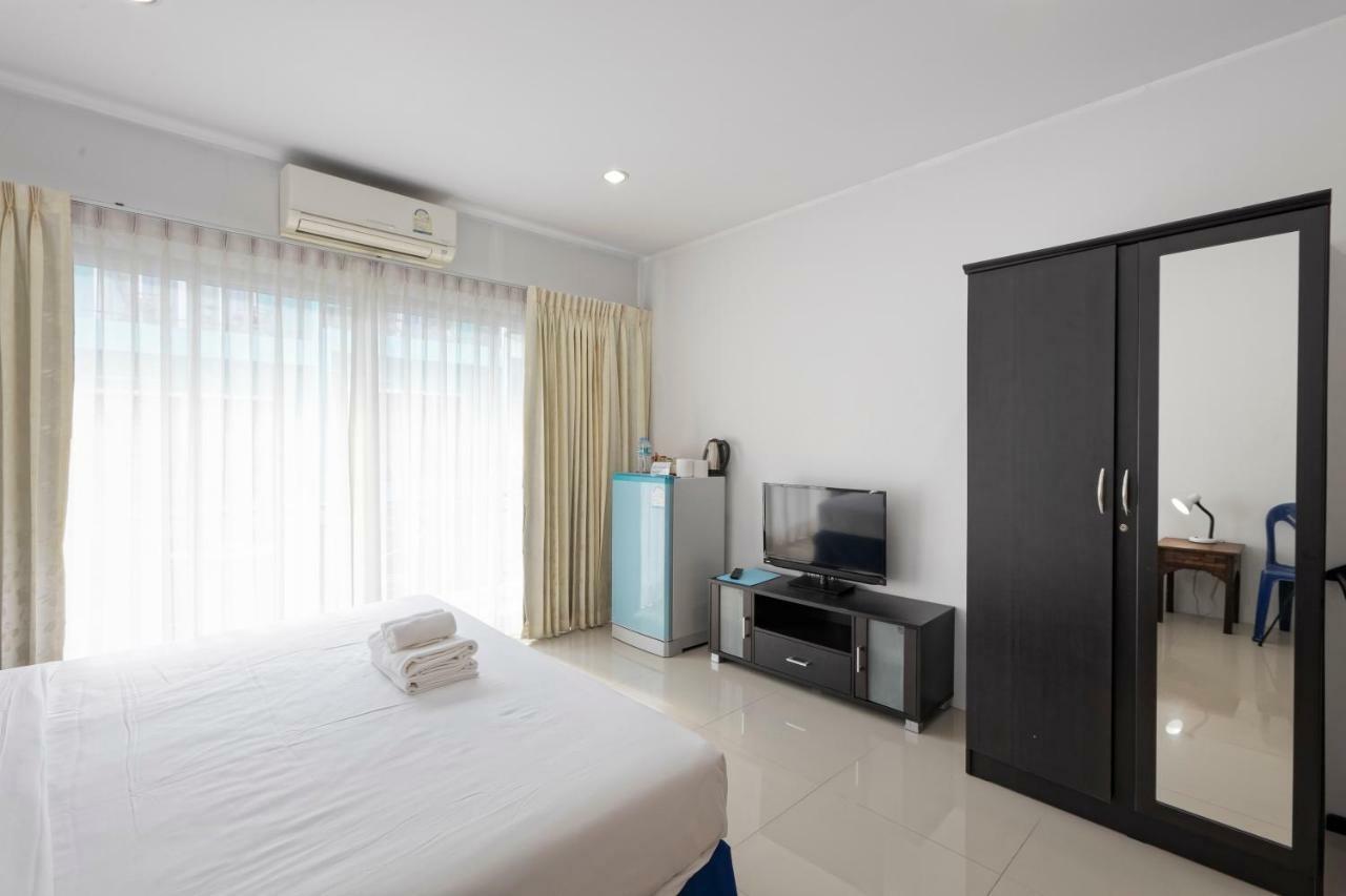 White Sky Boutique Hotel Patong Ngoại thất bức ảnh